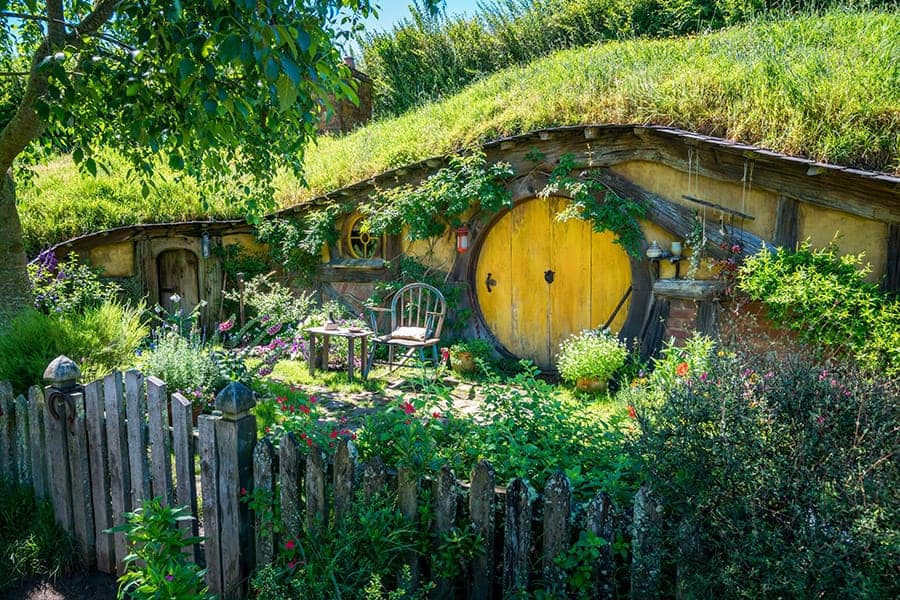 hobbit home with yellow door